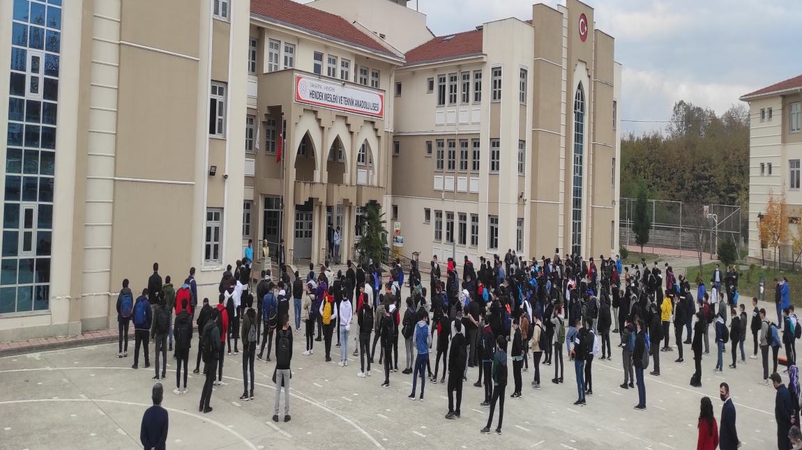 Hendek Mesleki ve Teknik Anadolu Lisesi Fotoğrafı